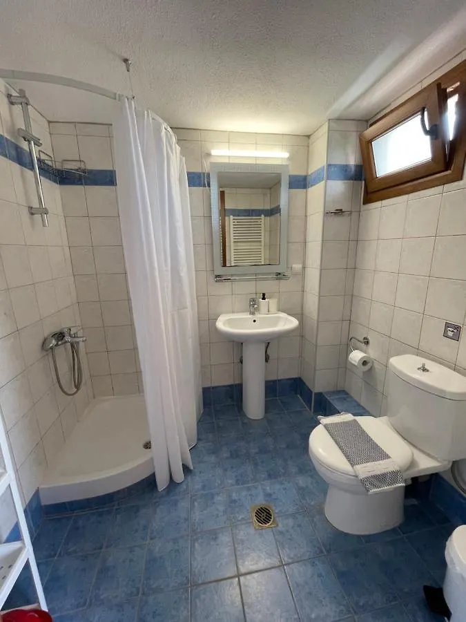 Aelia Apartments Nea Roda